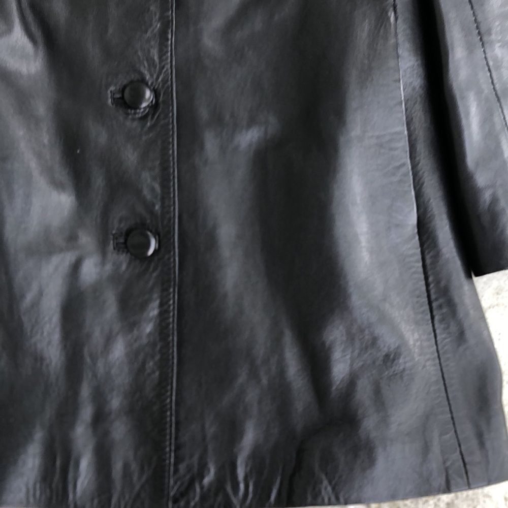 Vintage Bettina Rizzi leather coat - Picture 3 of 6
